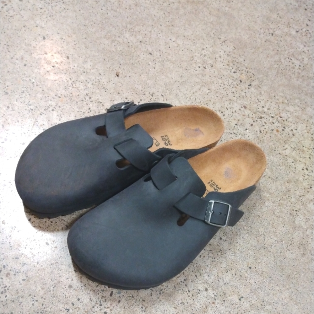 Boston Birkenstocks oiled leather black size 39
